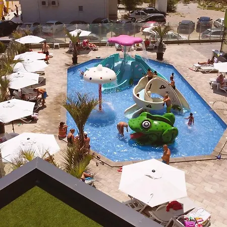 Dream By Cb Seafront In & Pools * Mamaia