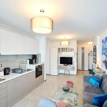 Apartment Dream By Cb Seafront In & Pools *