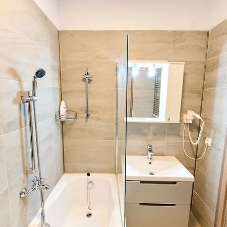 Dream By Cb Seafront In & Pools Apartamento Mamaia