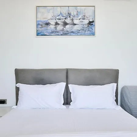 Dream By Cb Seafront In & Pools Apartamento