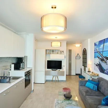 Dream By Cb Seafront In & Pools Mamaia